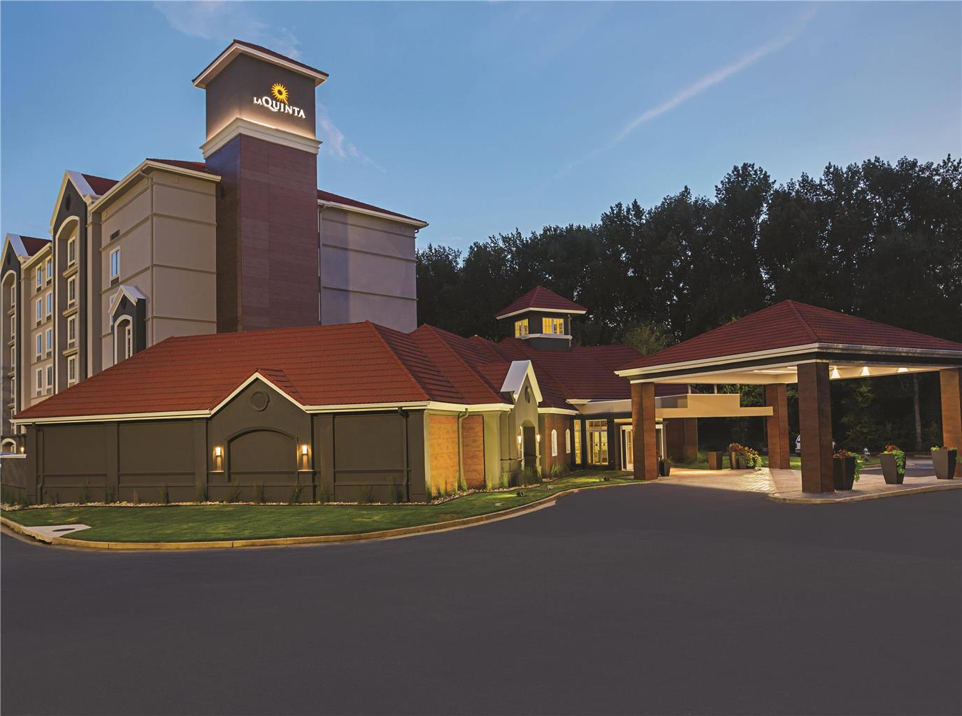 La Quinta Inn Suites By Wyndham Atlanta Alpharetta — Alpharetta