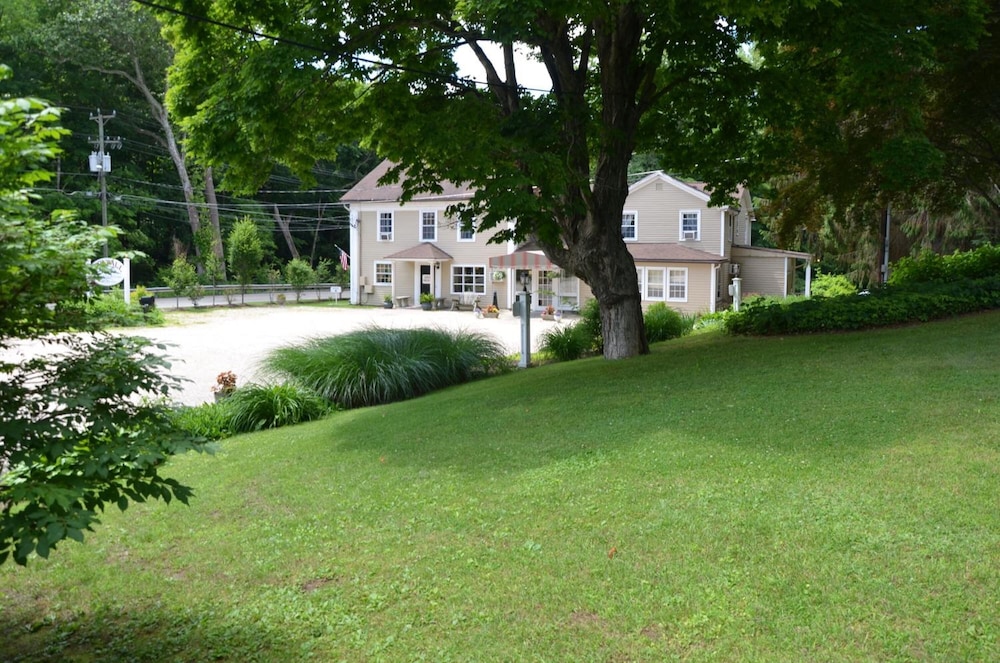 Cornwall Inn and Lodge - featured photo