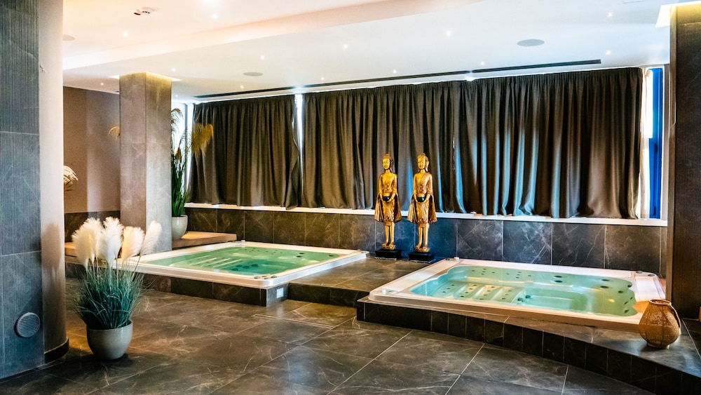 Hotel Up Wellness & Spa in Foggia, Italy