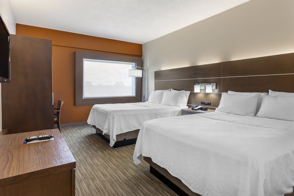Holiday Inn Express Branson Green Mountain Drive by IHG - photo 12