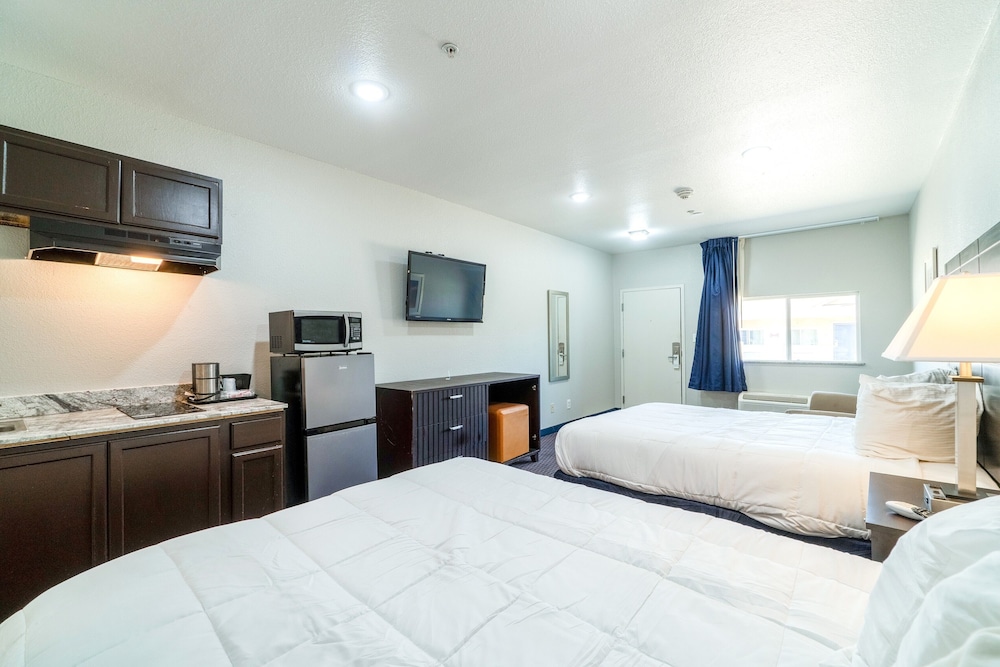 Atria Extended Stays By OYO Jourdanton - photo 22