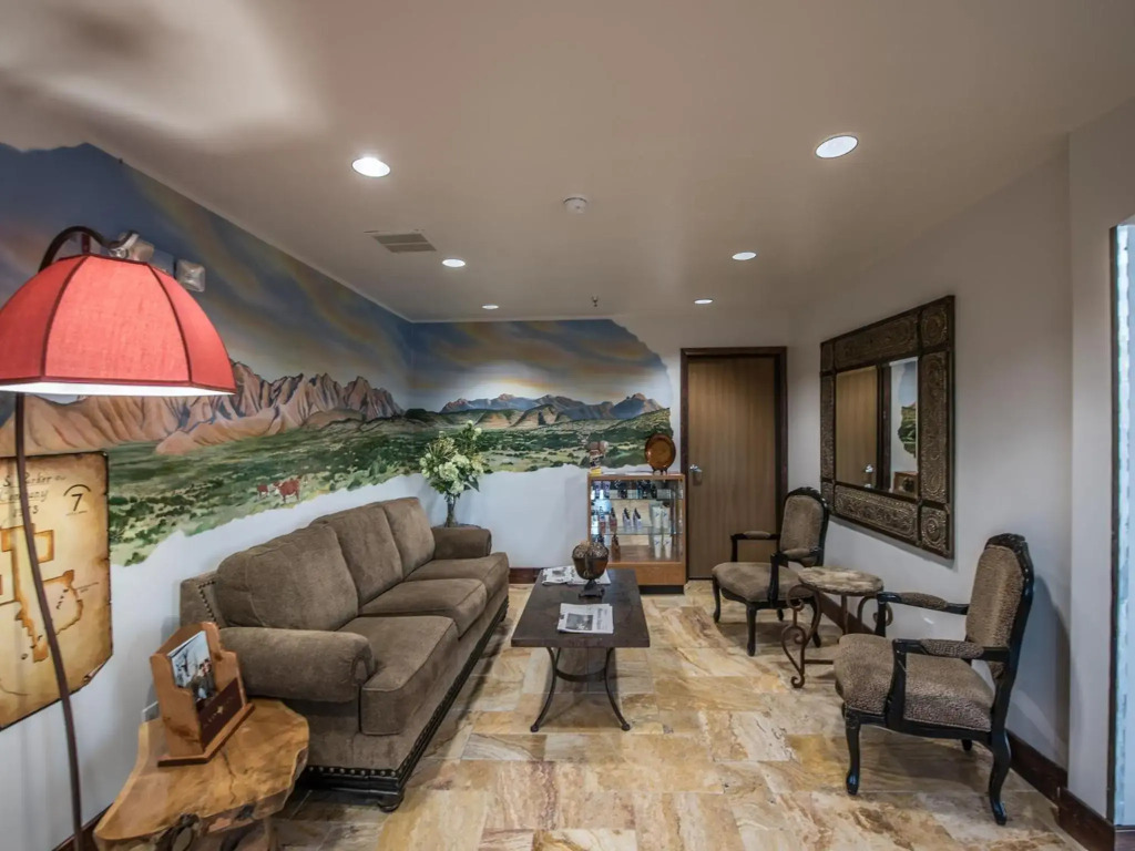 Hotel Parker At Quarter Circle 7 - photo 21