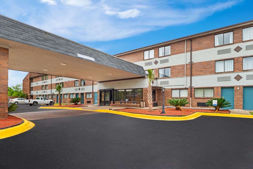 Suburban Studios Columbia Northwest - photo 2