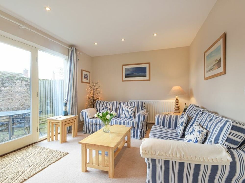 Smugglers Cove 7 in Beadnell, United Kingdom