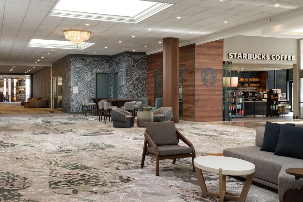 Teaneck Marriott at Glenpointe - photo 32