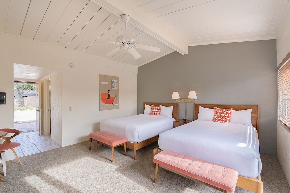 Contenta Inn - photo 10
