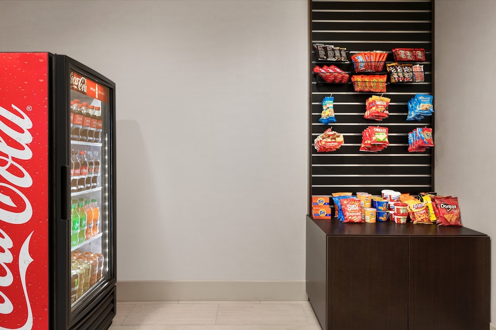 Holiday Inn Express & Suites McAlester by IHG - photo 22