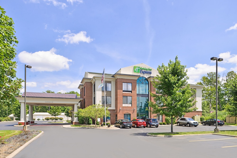 Holiday Inn Express & Suites North Lima by IHG — hotel in Youngstown