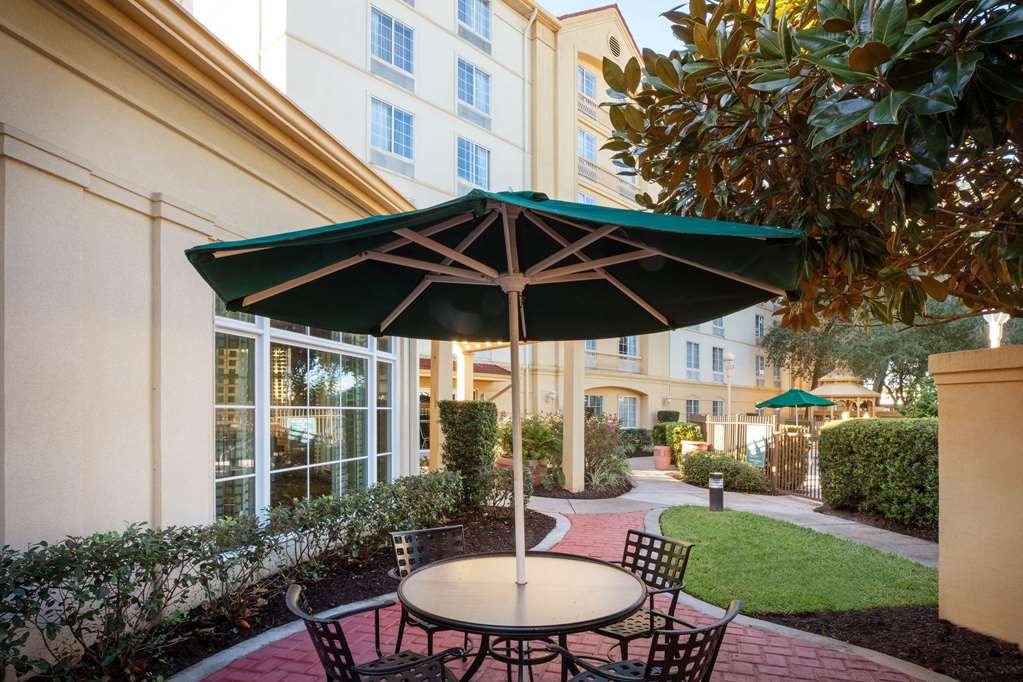 La Quinta Inn & Suites by Wyndham Ocala - photo 30