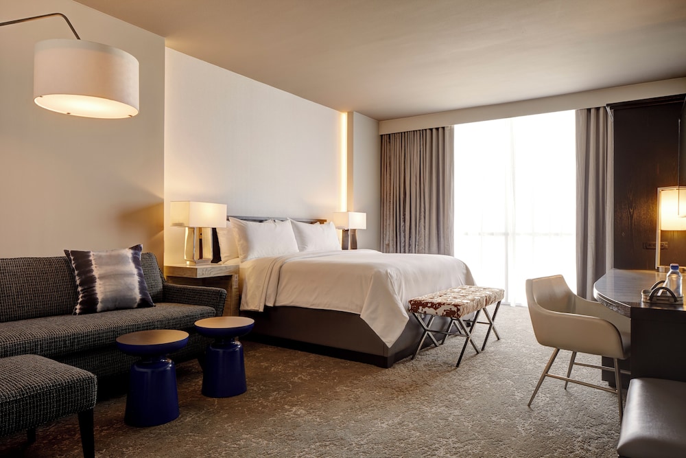 Archer Hotel Austin at the Domain - photo 16