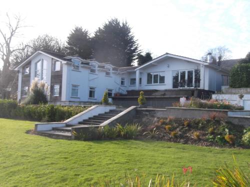 At Cedar Lodge — 4-Star Luxury Hotel in Ramsey, United Kingdom