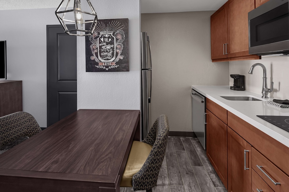 Homewood Suites by Hilton Orland Park - photo 17