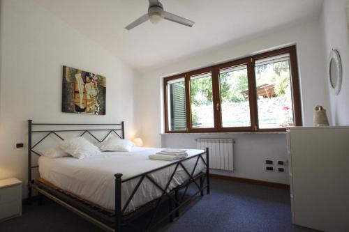 Appia Antica 1BR with swimming pool — 4-Star Luxury Hotel in Rome, Italy