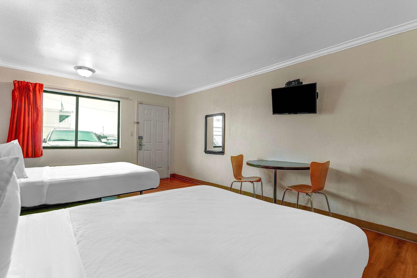 Motel 6 Salt Lake City Central - photo 14