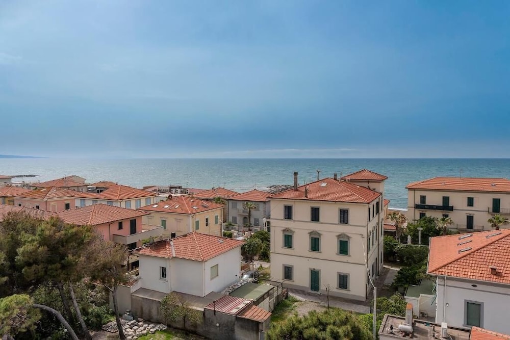 Hotiday Cecina Mare in Cecina, Italy