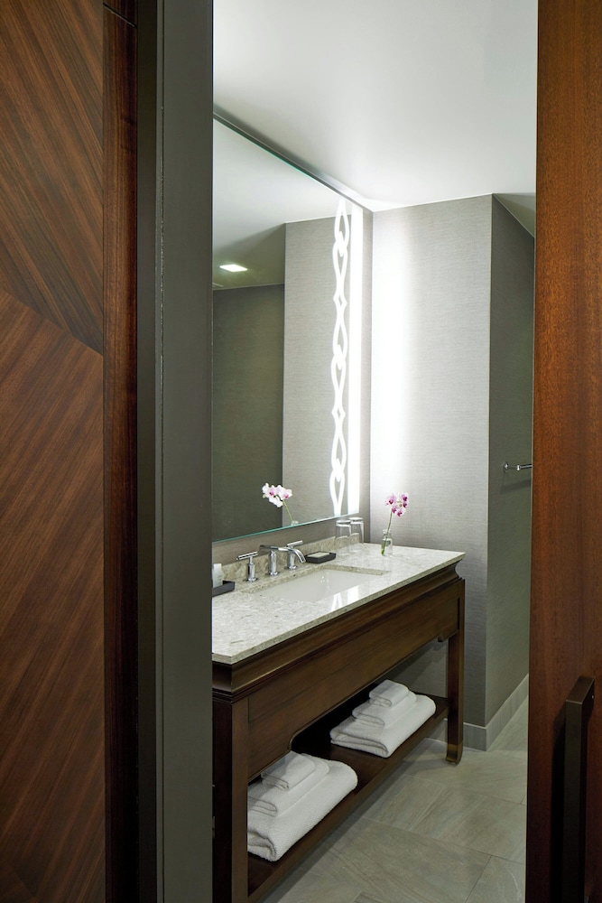 Renaissance Dallas at Plano Legacy West Hotel - photo 33