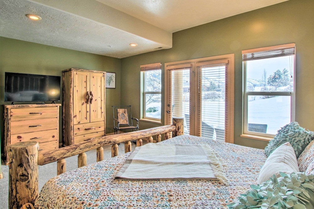 Cozy Eden Condo w Mtn Views in Wolf Creek Resort - photo 9