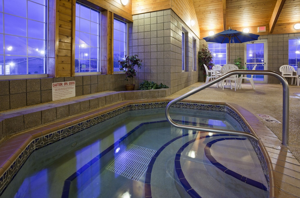 Paynesville Inn And Suites - photo 26