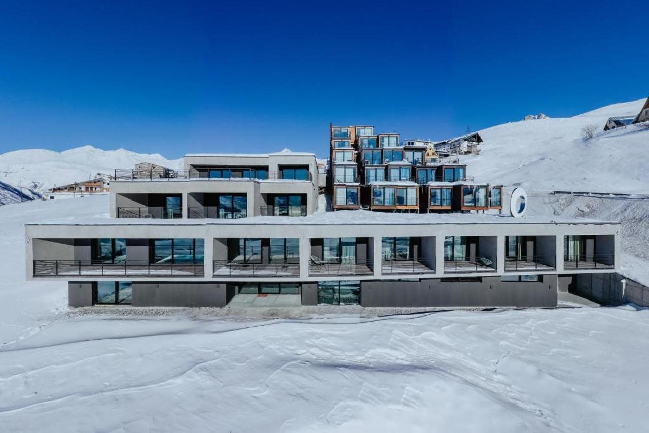 Quadrum Ski & Yoga Resort — 4-Star Luxury Hotel in Step'antsminda, Georgia