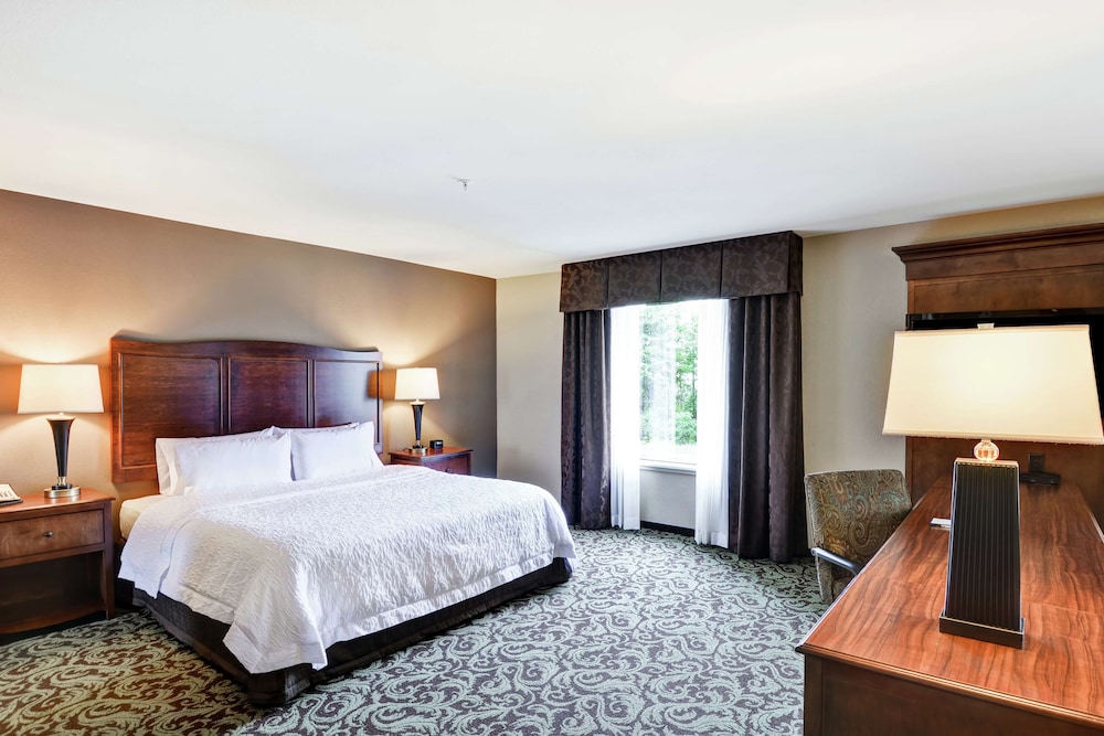 Hampton Inn and Suites New Hartford Utica - photo 14
