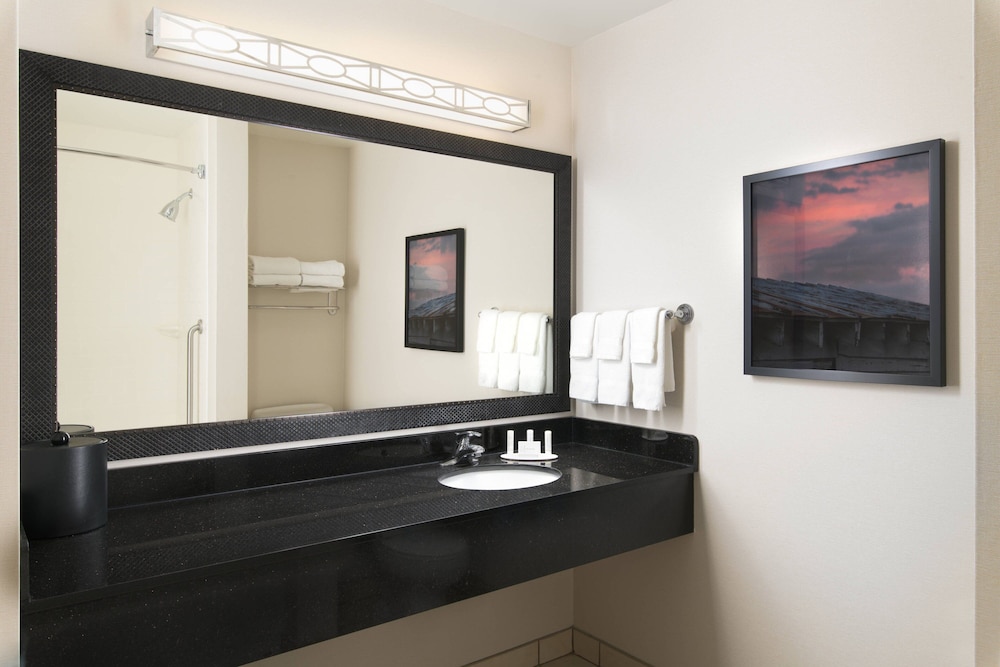 Fairfield Inn & Suites Chattanooga I 24 Lookout Mountain - photo 15
