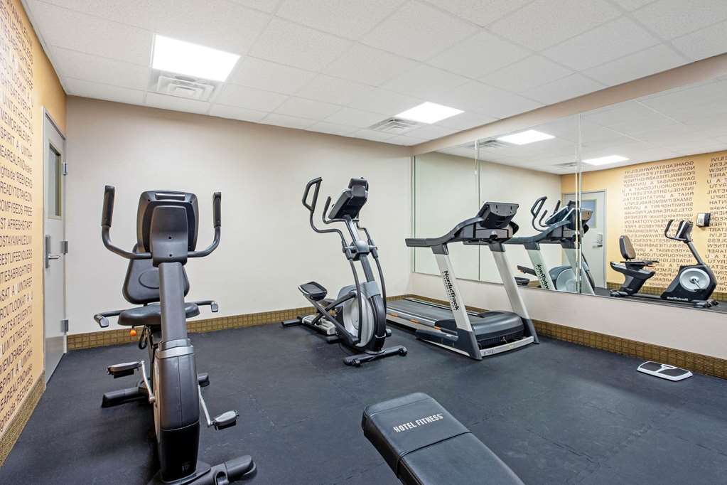 La Quinta Inn & Suites by Wyndham Fairfield TX - photo 14