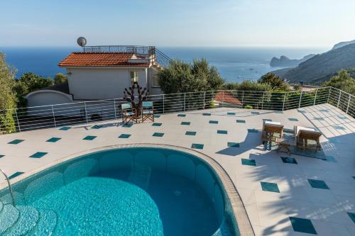 Villa MyHeart — 4-Star Luxury Hotel in Massa Lubrense, Italy