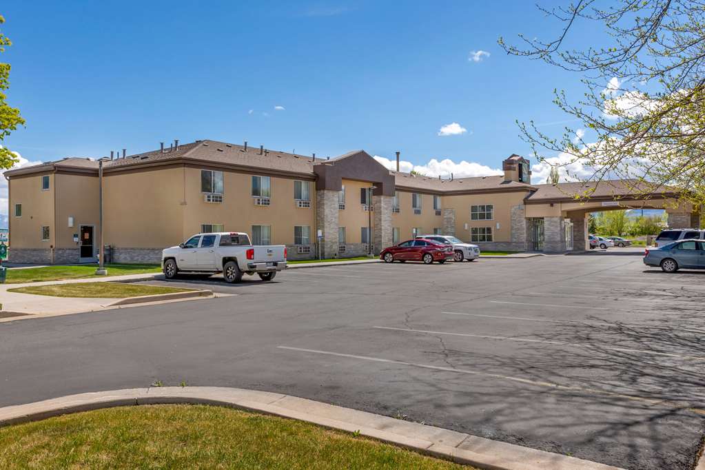 Quality Inn Logan near University - photo 7