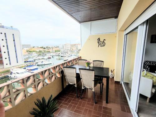 Puerto Simona - carbon neutral hotel in Roses
