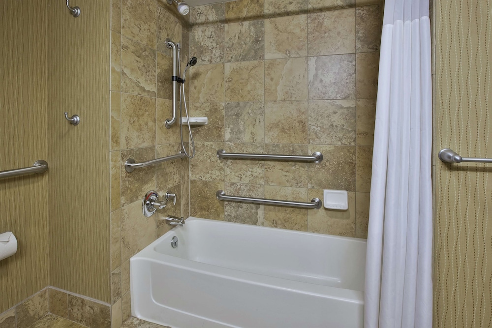 Hampton Inn Brockport NY - photo 23