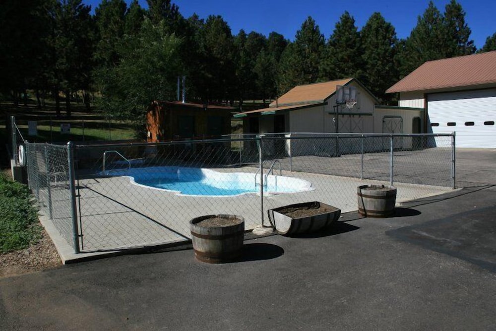 Rush No More RV Resort and Cabins Campground - photo 6