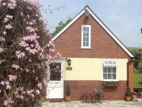 Pump Lodge — 4-Star Luxury Hotel in Weymouth, United Kingdom