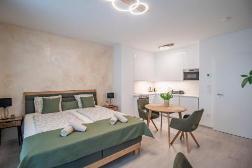 Japandi Studio Apartment free parking — 4-Star Luxury Hotel in Budapest, Hungary