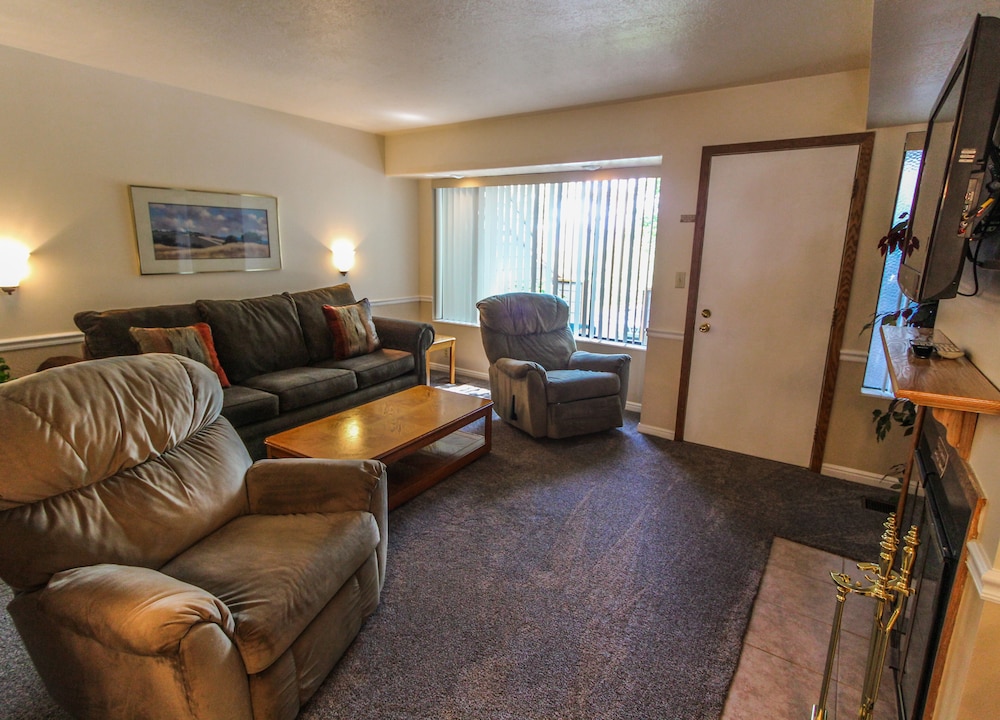 Wolf Creek Village - photo 4
