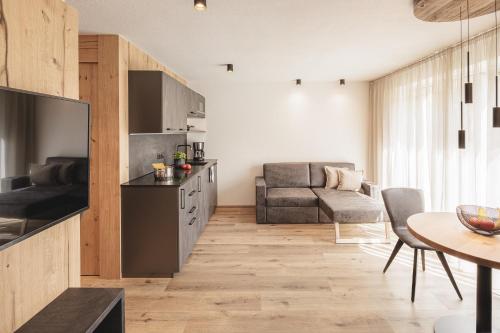 Apartments Silva Living — 4-Star Luxury Hotel in San Giovanni, Italy