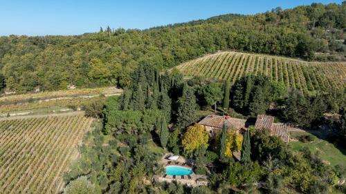 Castellare in Poggio 10 Emma Villas — 4-Star Luxury Hotel in Castellina In Chianti, Italy