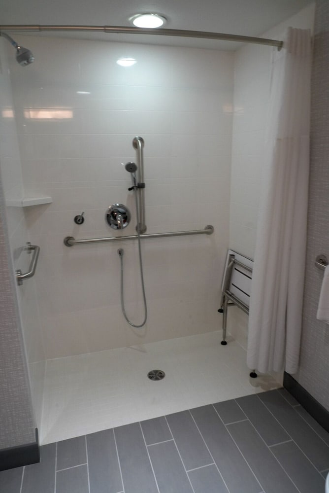 Hampton Inn Bentonville Rogers - photo 25
