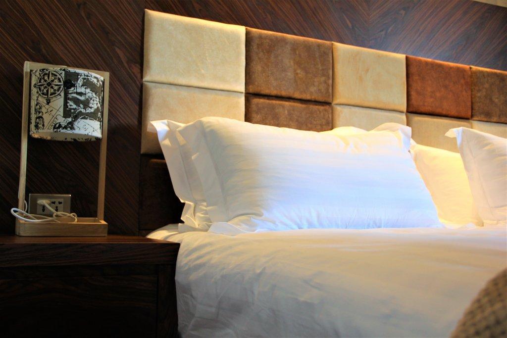 Luxury Dreamland Oasis Apartments
