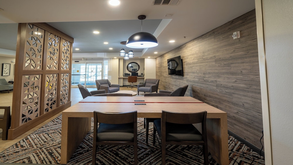 Candlewood Suites Baytown by IHG - photo 65