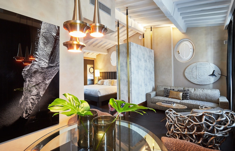 Palazzo del Moro — 4-Star Luxury Hotel in Florence, Italy