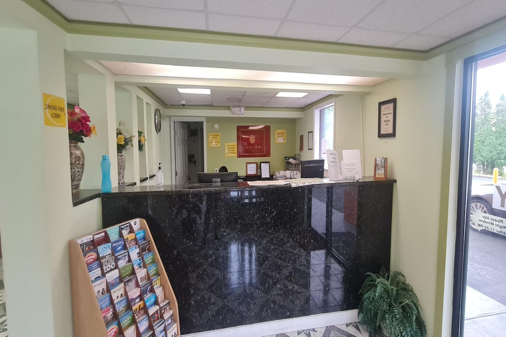 Ashland Studio Inn By OYO Richmond North near Kings Dominion - photo 3