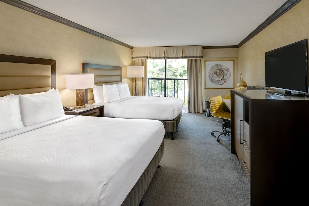 Crowne Plaza Resort Asheville by IHG - photo 19