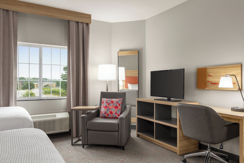 Candlewood Suites Tuscaloosa by IHG - photo 27