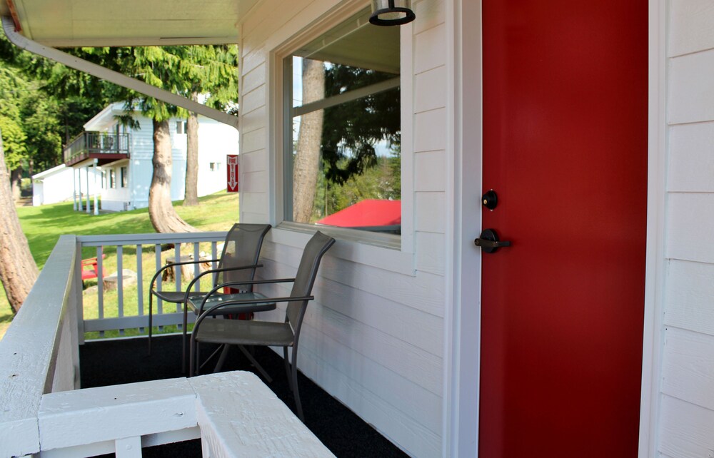 Anacortes Ship Harbor Inn - photo 22