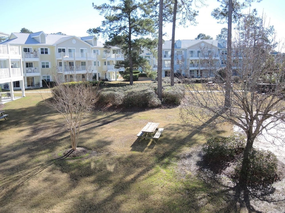 Family Friendly Condo 1504M with Resort Golf Course Onsite by RedAwning - photo 30