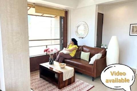 Marita 701 Bandra beauty 2 bed 2 Bath Sea view Parking — 4-Star Luxury Hotel in Mumbai, India