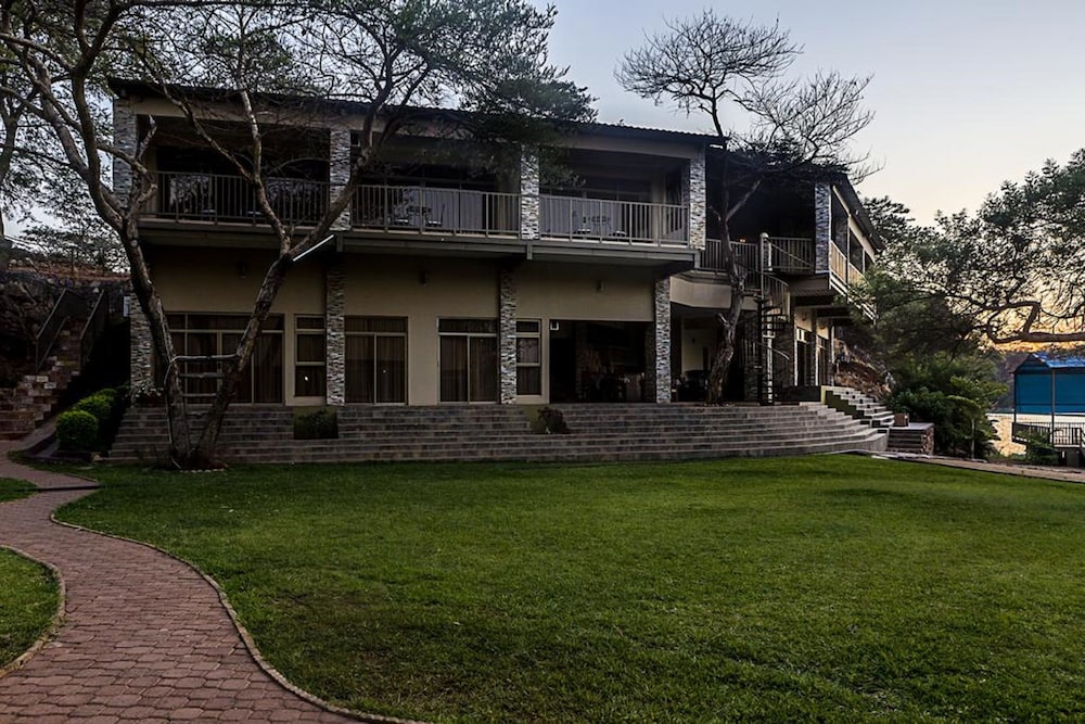 Tiffany S Canyon Lodge 12815875 — Kafue