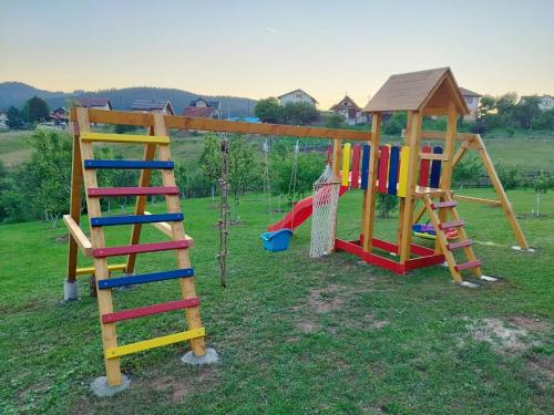 Bajkoviti bungalov in Pale, Bosnia and Herzegovina