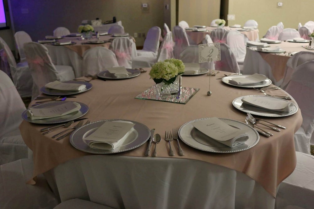 Holiday Inn Hotel & Suites Beckley by IHG - photo 29