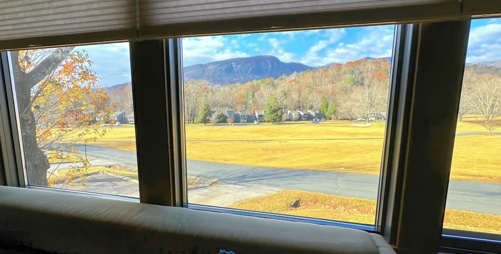 Mountain Loft Resort - photo 13